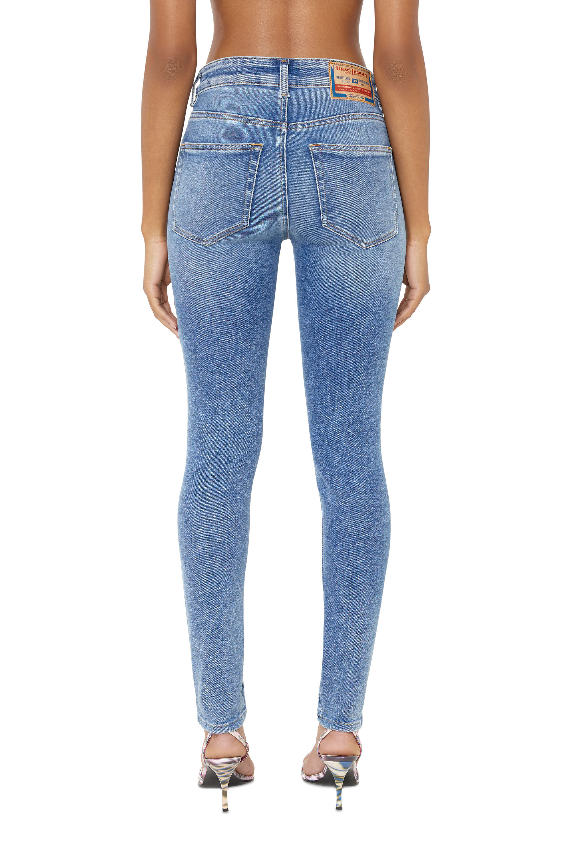 Diesel - Skinny Jeans 2017 Slandy 09D62 Femme, Bleu moyen - Image 4