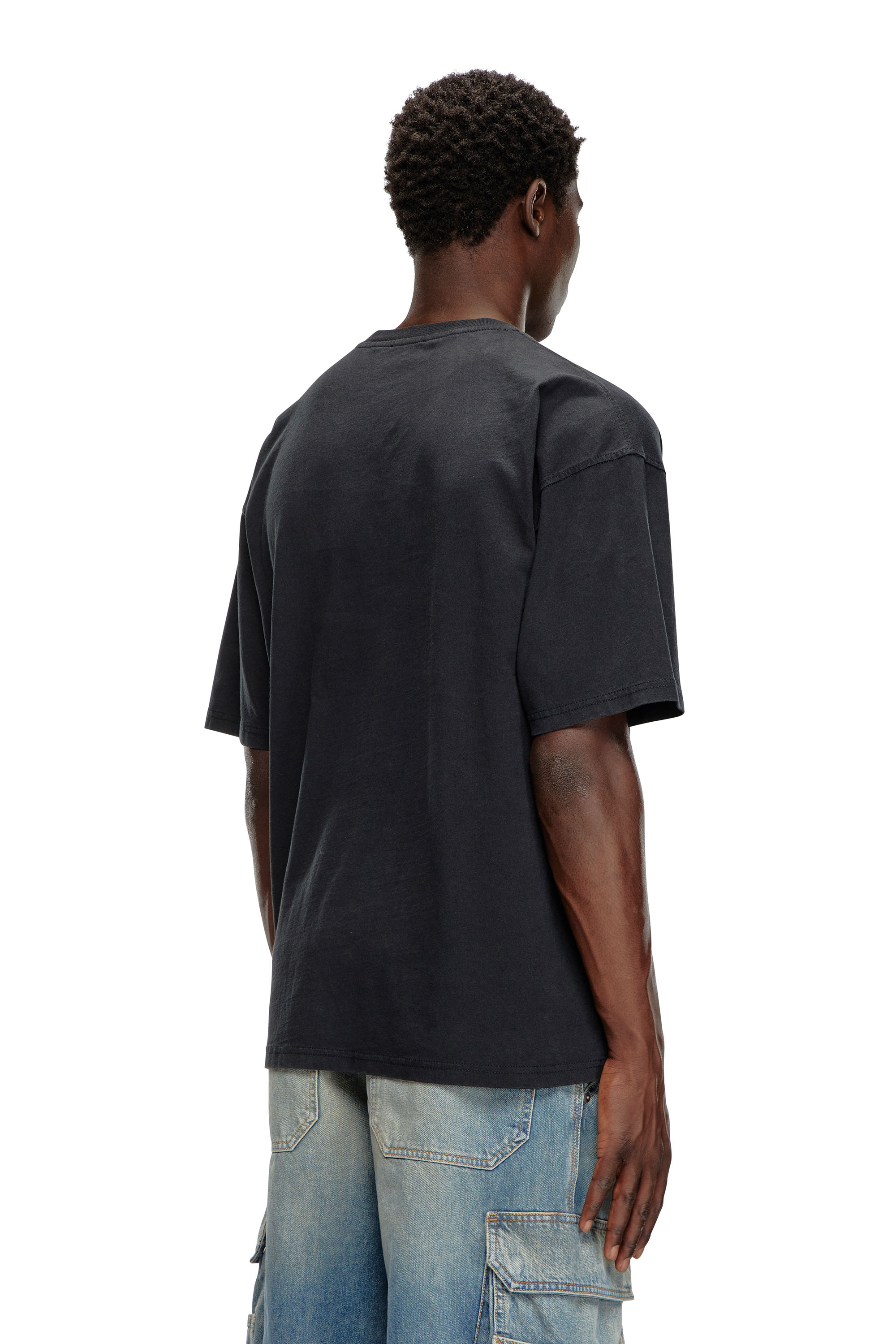 Diesel - T-BOXT-N14, T-shirt avec logo floqué effet vieilli Homme in Noir - 4