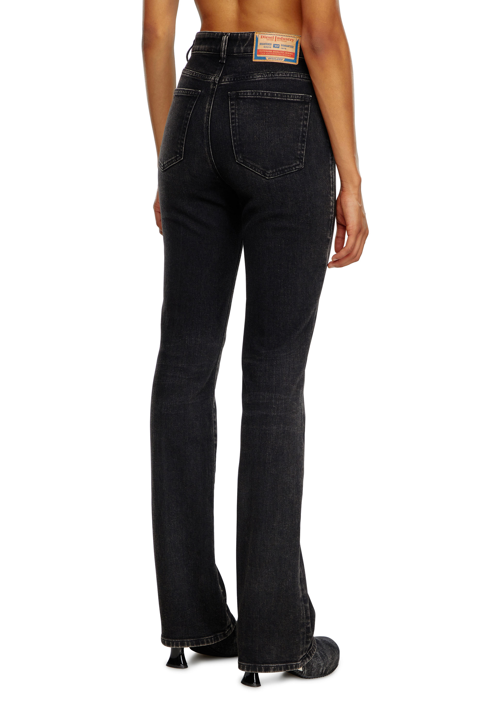 Diesel - Bootcut Jeans 2003 D-Escription 09I30 Femme, Noir/Gris foncé - Image 4